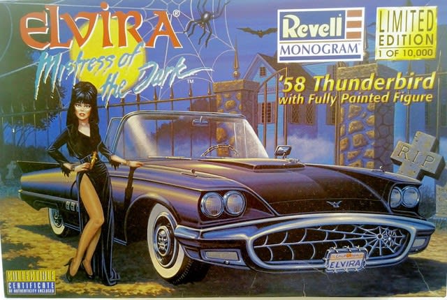 REVELL '58 Thunderbird ELVIRA Mistress of the Dark 初回