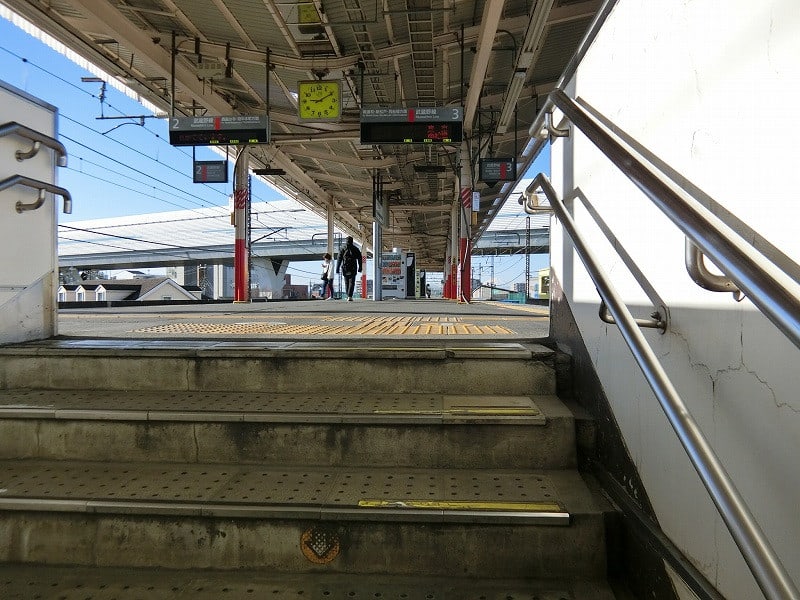 西浦和駅から桜区田島を西へ歩く 咲いた万歩
