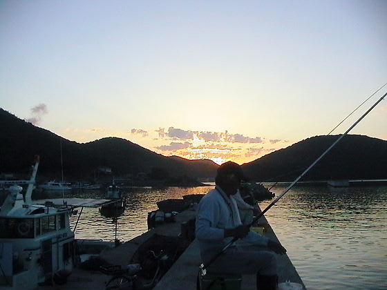赤穂 坂越に魚釣り 小さな町で幸せ探し 赤穂 坂越に魚釣り 小さな町で幸せ探し