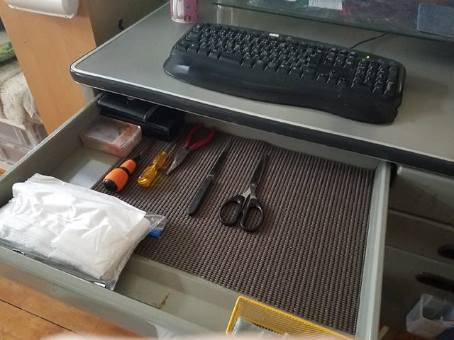 スリム化計画 作業机とバッグ がんぼのぶらり紀行