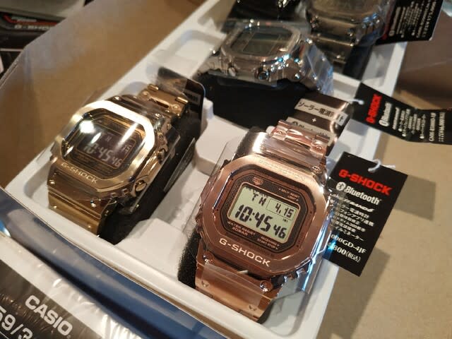 G-SHOCK　GMW-B5000GD-4jf フルメタル　ローズゴールド