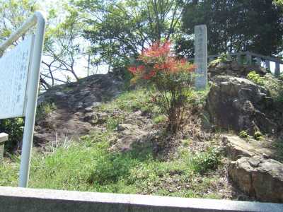 清少納言　衣掛の松跡 善通寺市大麻町