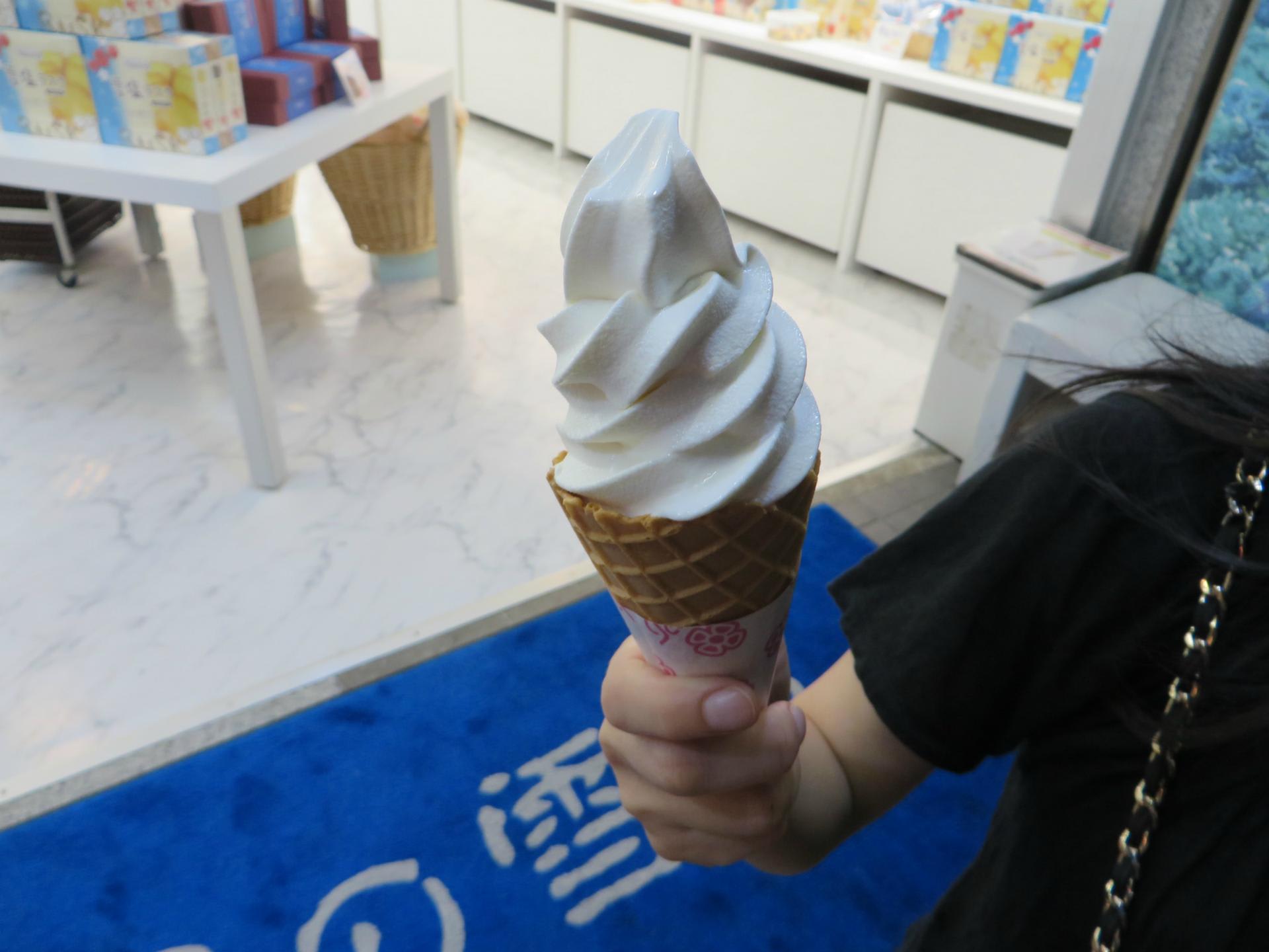 雪塩菓房 国際通り店 のぶたと南の島生活 雪塩菓房 国際通り店 のぶたと南の島生活