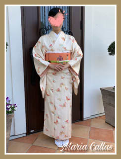 蝶の柄の小紋 minnade-ganbaro.jp