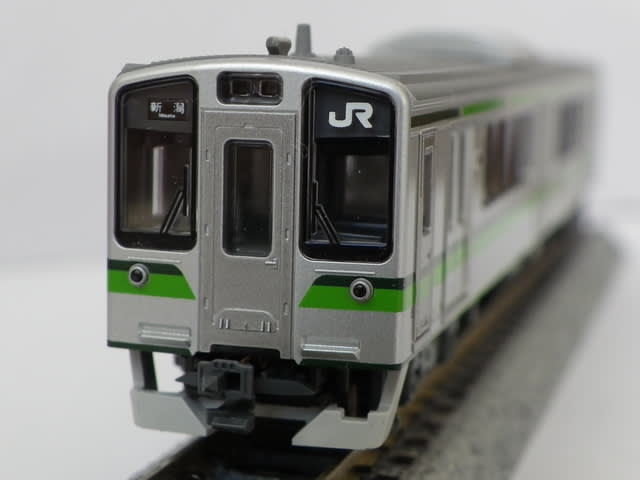 本物保証! KATO E129系0番台 鉄道模型