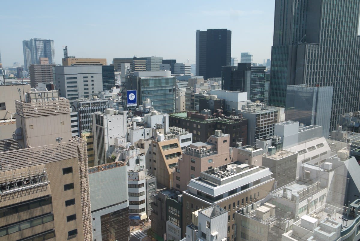 ５月の銀座シックス 屋上庭園内から眺める東京都心部一帯 ｐａｒｔ３ 緑には 東京しかない