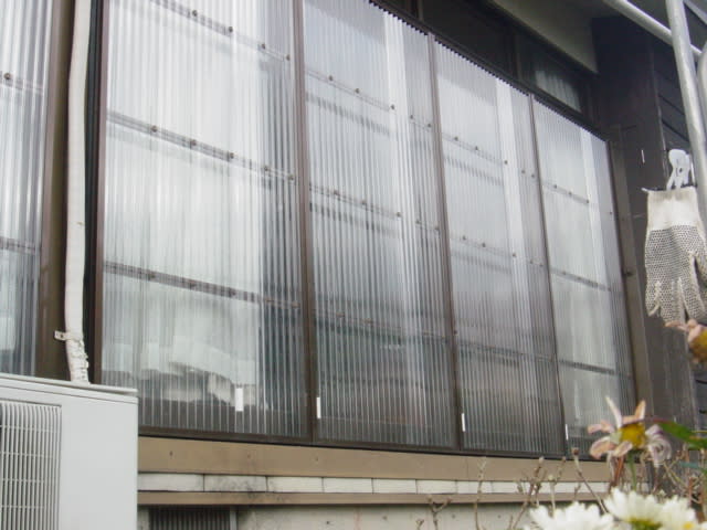 アルミ製 窓囲い 窓・ドア・カギ修理の店 新庄市東山 タカハシガラス店です！