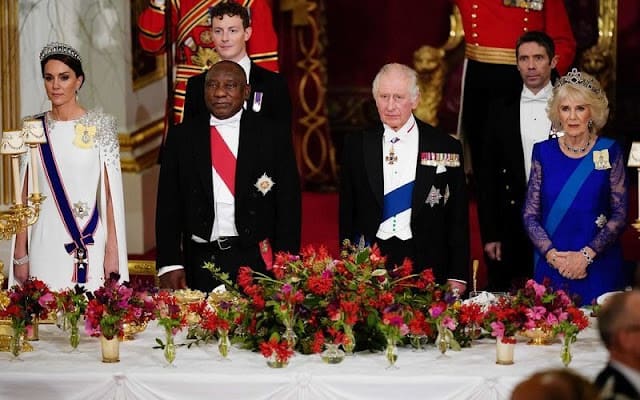 チャールズ国王、初の国賓を迎えての晩餐会 - 世界の王室