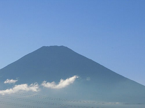 駒門（こまかど）ＰＡから富士山の眺め