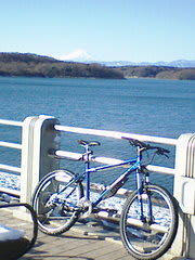 雪中ライド 狭山湖 富士山
