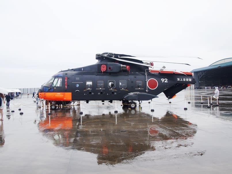 CH-101 二代目しらせ艦載機 AgustaWestland AW101 - 観光列車 CH-101 二代目しらせ艦載機 AgustaWestland AW101 - 観光列車