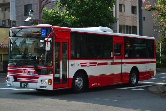 京阪バス 三菱ふそうの新車 斬剣次郎の鉄道 バス斬り